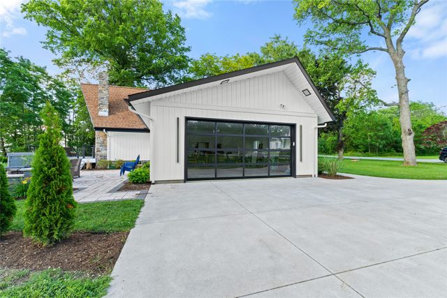 7466 N SHORE Drive, Erie, PA 16511
