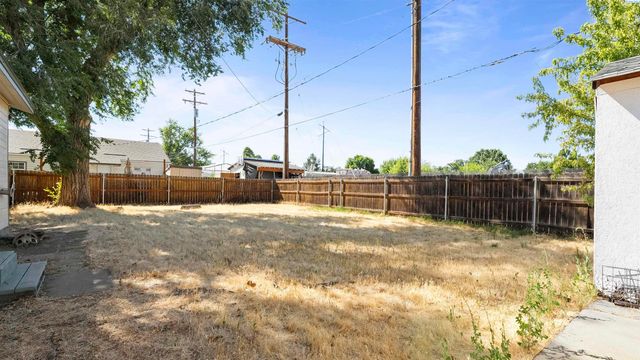 1008 Wilson St, Richland, WA 99354