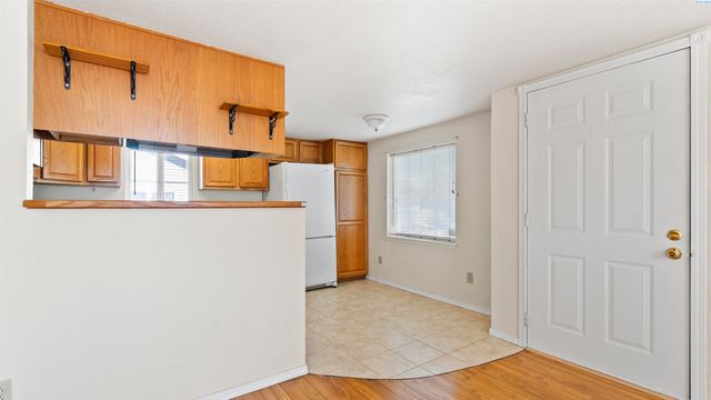 1008 Wilson St, Richland, WA 99354