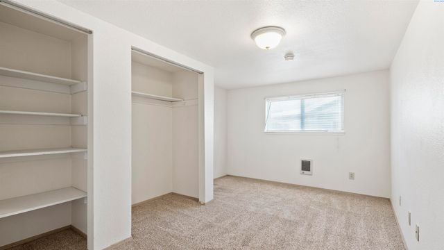 1008 Wilson St, Richland, WA 99354