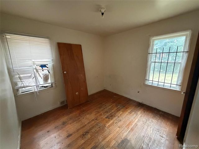 15436 Fielding Street, Detroit, MI 48223