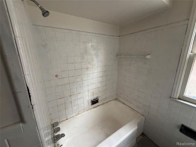 15436 Fielding Street, Detroit, MI 48223