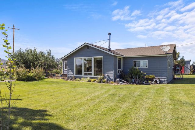 10403 Matney Way, Klamath Falls, OR 97603