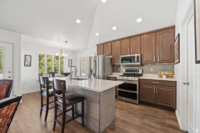 1606 W SENECA DR, Roy, UT 84067