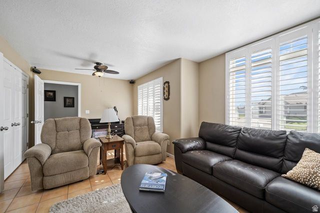 1606 W SENECA DR, Roy, UT 84067