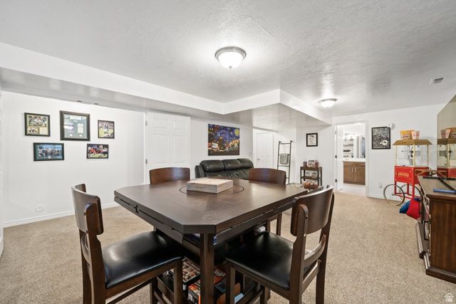 1606 W SENECA DR, Roy, UT 84067