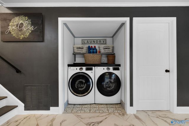 2607 Valley Brook Circle, Huntsville, AL 35811