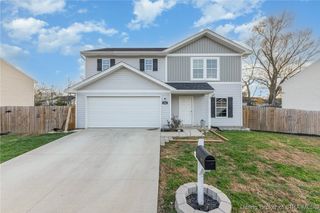 329 Berkley Road, Charlestown, IN 47111