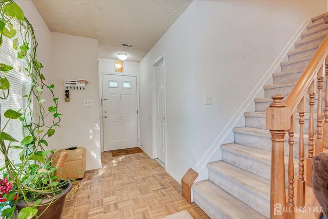 56 Colleen Court, South Brunswick, NJ 08824