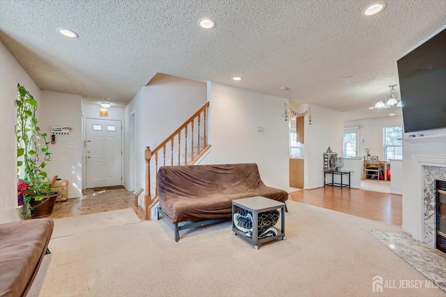 56 Colleen Court, South Brunswick, NJ 08824