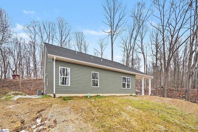 16 Forest Drive, Travelers Rest, SC 29690