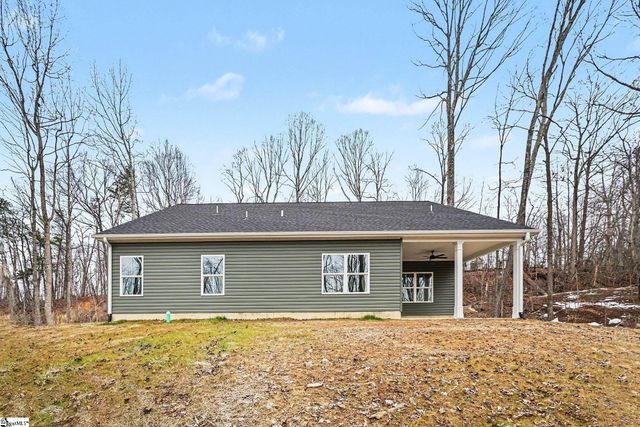 16 Forest Drive, Travelers Rest, SC 29690