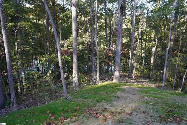 16 Forest Drive, Travelers Rest, SC 29690