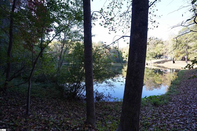 16 Forest Drive, Travelers Rest, SC 29690