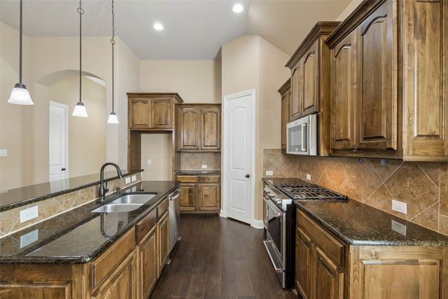 419 San Marcos Drive, Irving, TX 75039