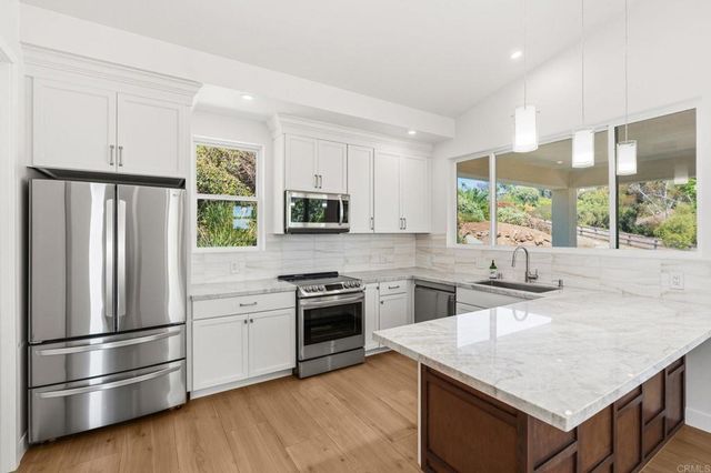 3448 Bumann Road, Encinitas, CA 92024
