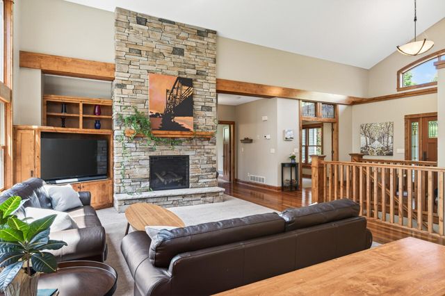 5784 Lily Avenue N, Lake Elmo, MN 55042