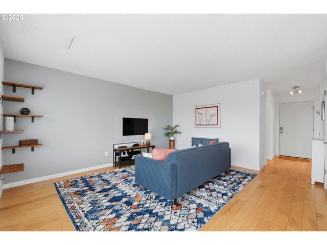 3515 Sw BARBUR Blvd X3, Portland, OR 97239