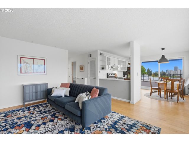 3515 Sw BARBUR Blvd X3, Portland, OR 97239