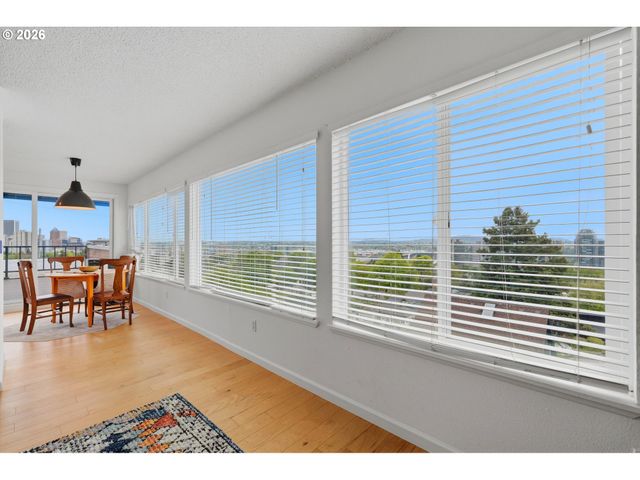3515 Sw BARBUR Blvd X3, Portland, OR 97239