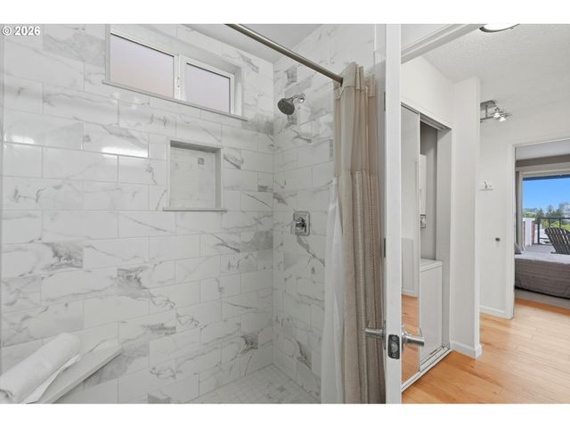 3515 Sw BARBUR Blvd X3, Portland, OR 97239