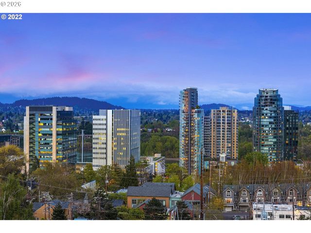 3515 Sw BARBUR Blvd X3, Portland, OR 97239