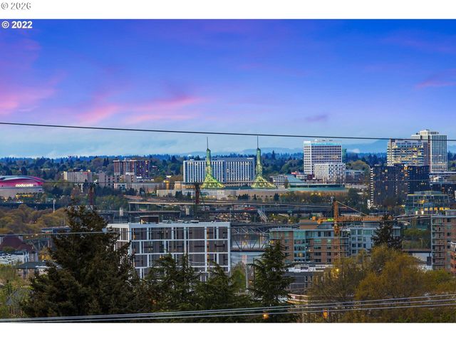 3515 Sw BARBUR Blvd X3, Portland, OR 97239