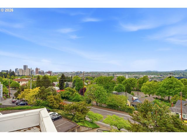 3515 Sw BARBUR Blvd X3, Portland, OR 97239