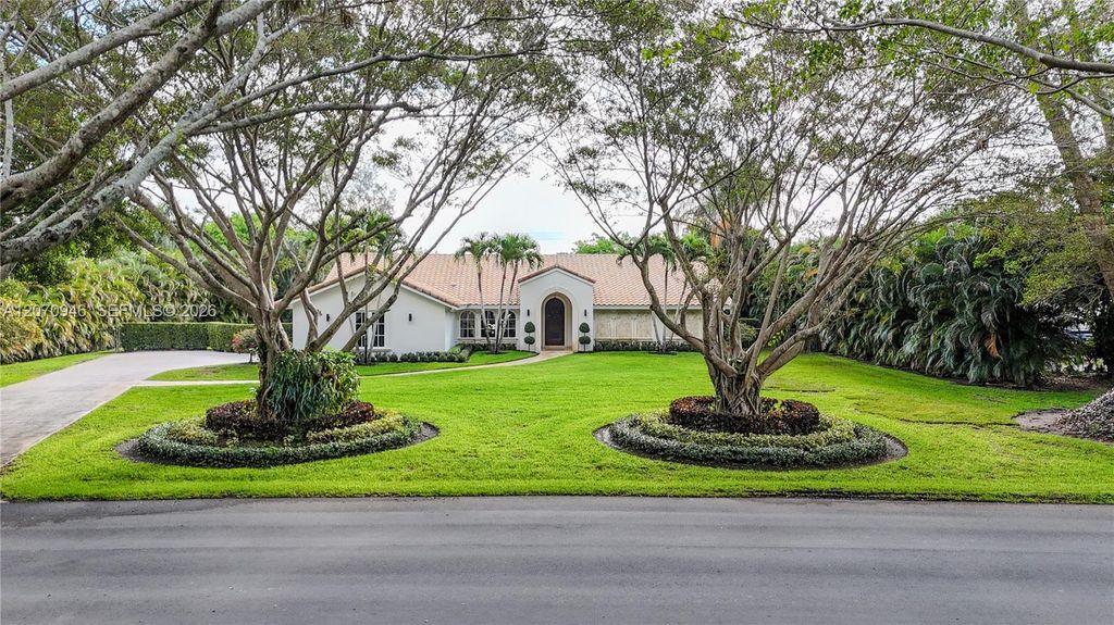 8134 Twin Lake Drive, Boca Raton, FL 33496