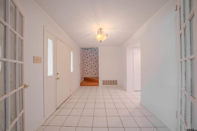 1416 Lazy Ln, Longview, TX 75604