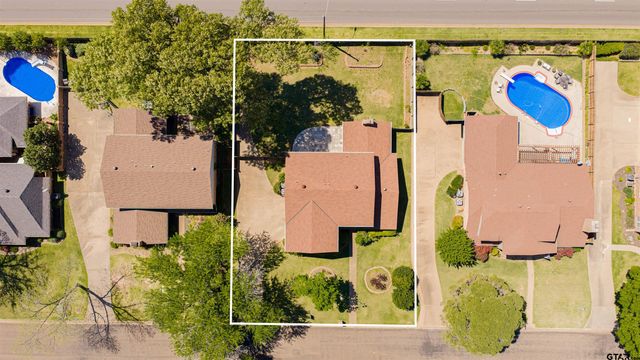 1416 Lazy Ln, Longview, TX 75604