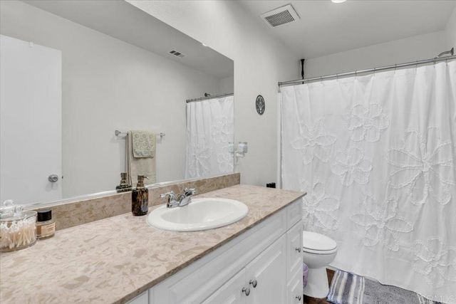 14361 Pioneer Way, Victorville, CA 92394