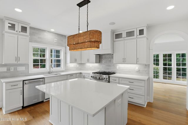 7414 Poseidon Point, Wilmington, NC 28411