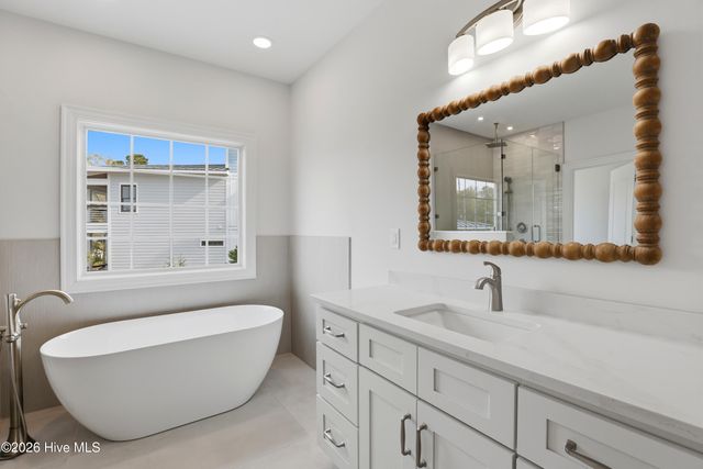 7414 Poseidon Point, Wilmington, NC 28411