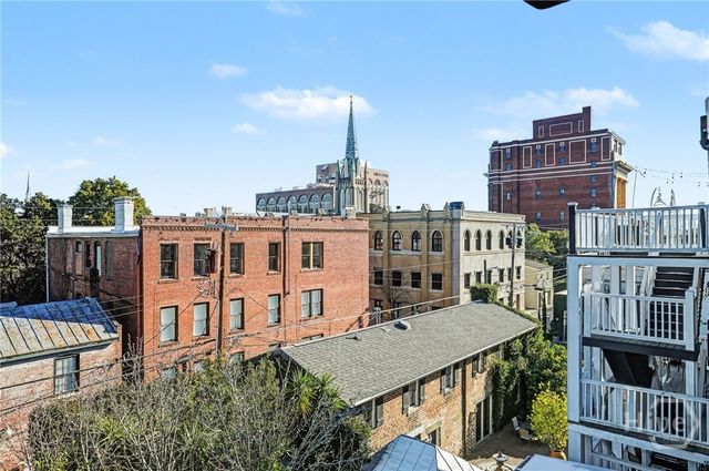 108 W Jones Street, Savannah, GA 31401