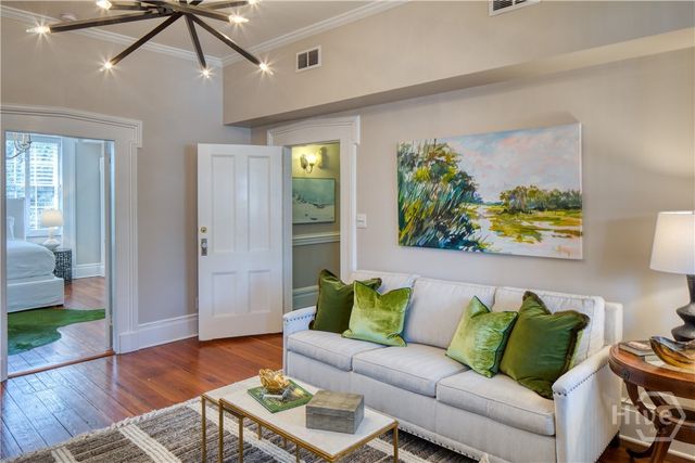 108 W Jones Street, Savannah, GA 31401