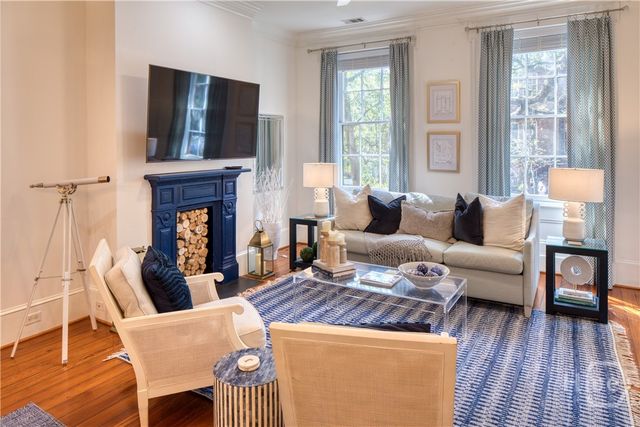 108 W Jones Street, Savannah, GA 31401