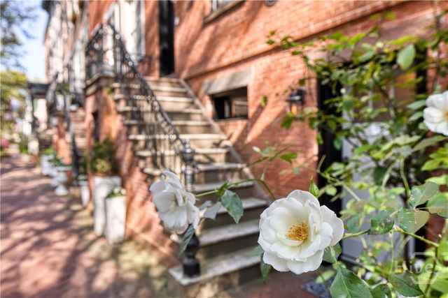 108 W Jones Street, Savannah, GA 31401