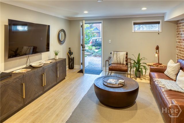 108 W Jones Street, Savannah, GA 31401