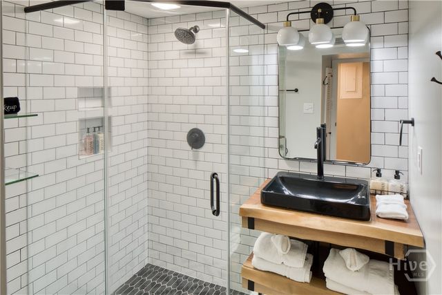 108 W Jones Street, Savannah, GA 31401