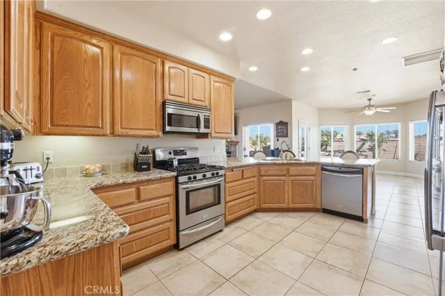 5773 Merito Street, Hesperia, CA 92344