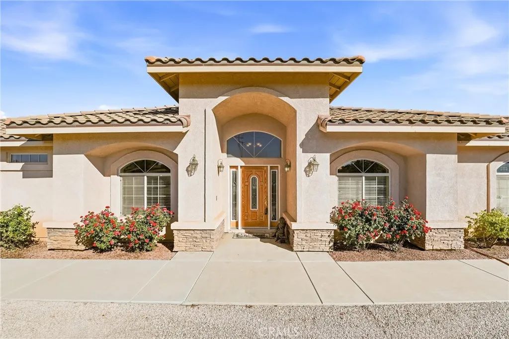 5773 Merito Street, Hesperia, CA 92344