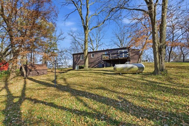 20898 BOUVIER Lane, Council Bluffs, IA 51503