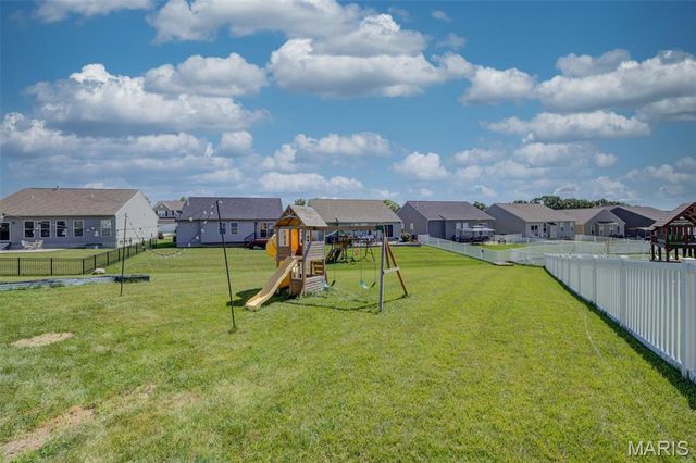 118 Riding Crop Lane, Wentzville, MO 63385