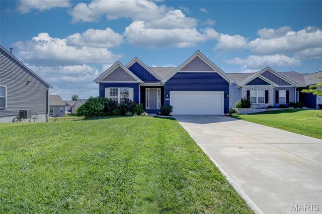 118 Riding Crop Lane, Wentzville, MO 63385