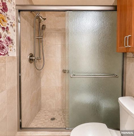 460 Liberty 460B Unit 207, Little Ferry, NJ 07643