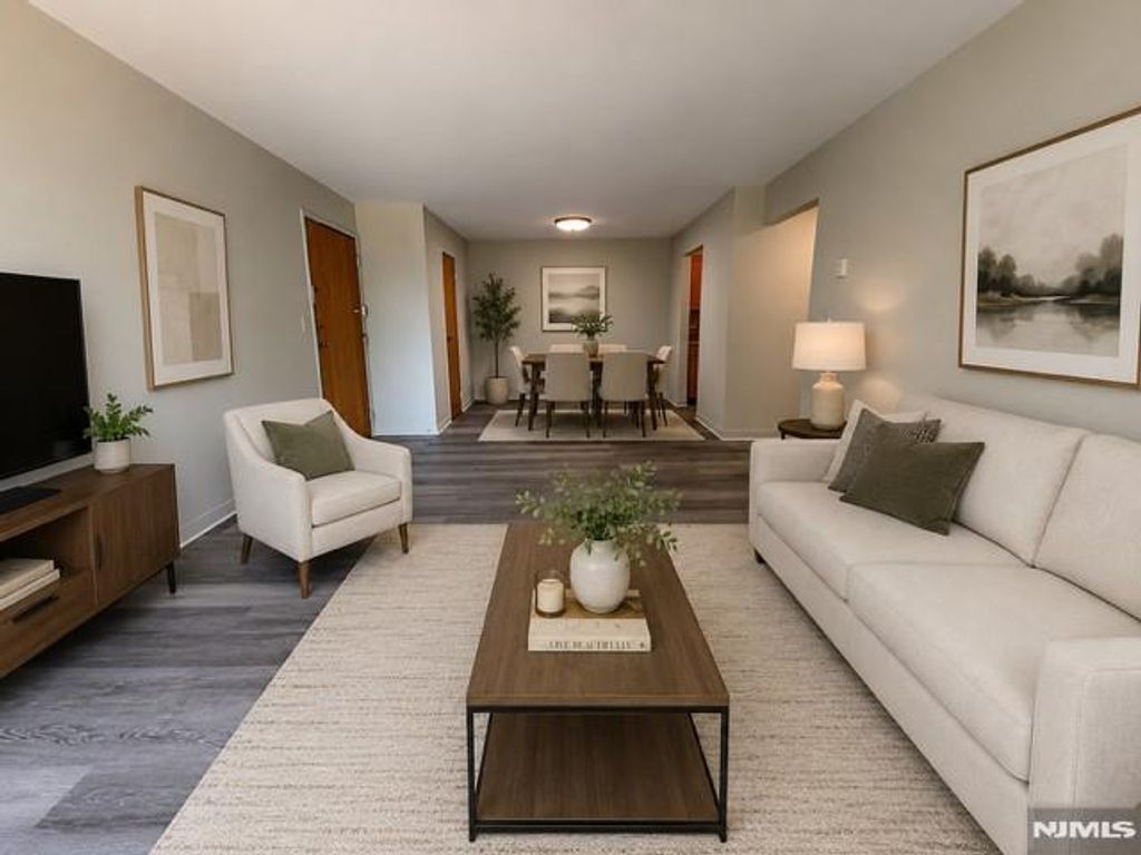 460 Liberty 460B Unit 207, Little Ferry, NJ 07643