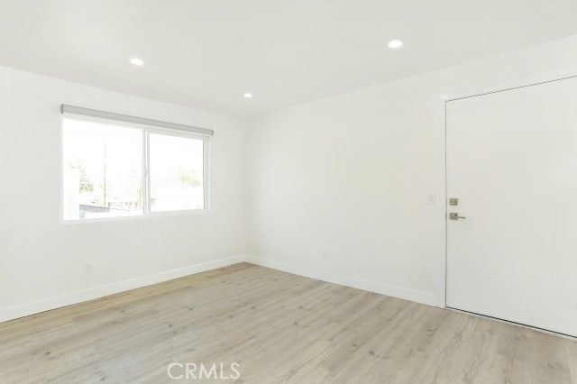 6745 Laurel Canyon 206, North Hollywood, CA 91606