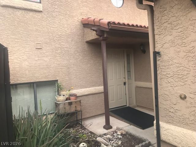 3924 Delos Drive, Las Vegas, NV 89103