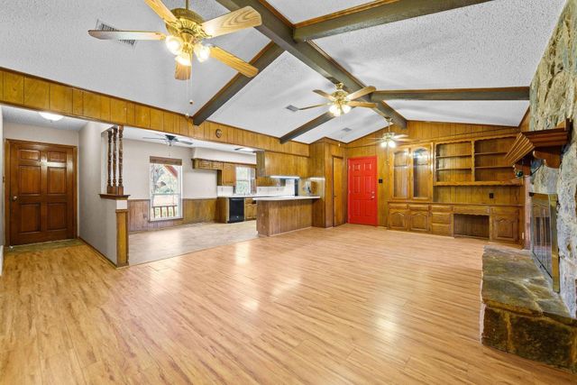 1006 S Clark Road, Cedar Hill, TX 75104